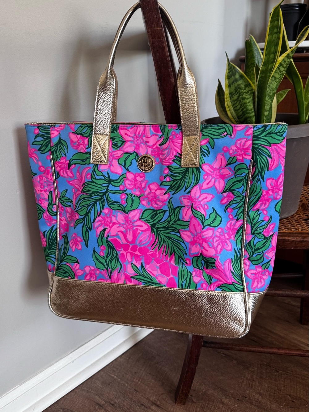 Lilly Pulitzer Art Tote in Cerise Pink Safari Sunset